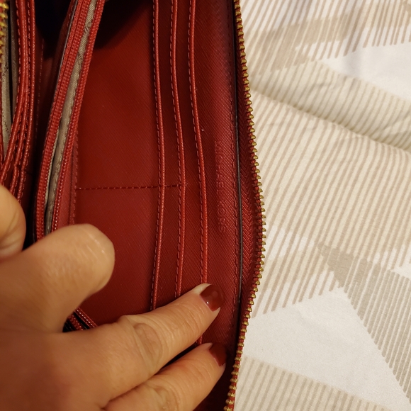 Michael Kors Red Tote Bag and Wallet Set - Picture 6 of 13